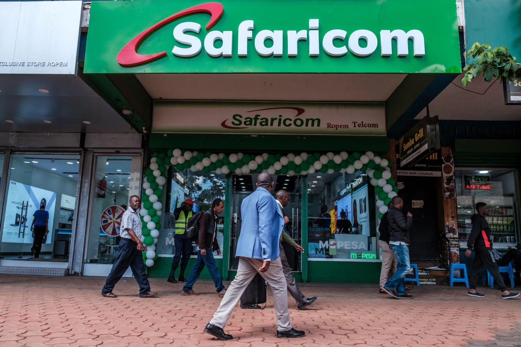 The High Court of Kenya nullifies the government’s 15% Safaricom share sale to Vodacom, ordering the shares returned to public ownership.